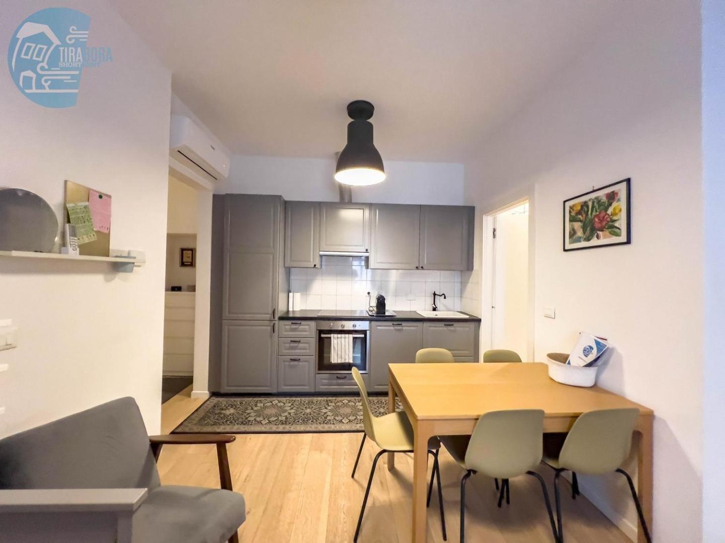 Apartamento Imbriani 4S Tirabora Short Rent Trieste Exterior foto